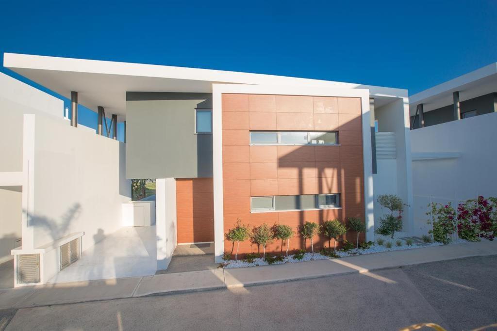 The White H Villa, Protaras, Fresh And Peaceful Paralimni Esterno foto