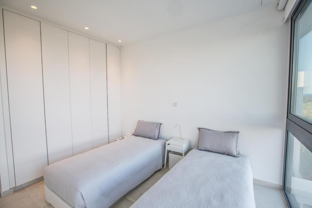 The White H Villa, Protaras, Fresh And Peaceful Paralimni Esterno foto