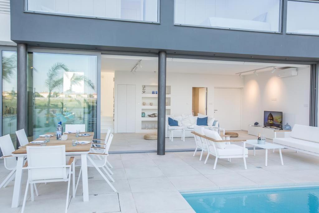 The White H Villa, Protaras, Fresh And Peaceful Paralimni Esterno foto